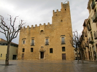 La Bisbal de l'Empordà. Castillo.