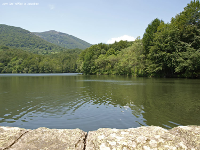 Pantano de Santa Fe del Montseny. Fuente: Totnens.