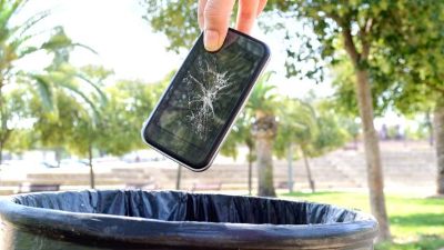 A menudo, los smartphones son desechados antes de tiempo./Foto: Getty Images.